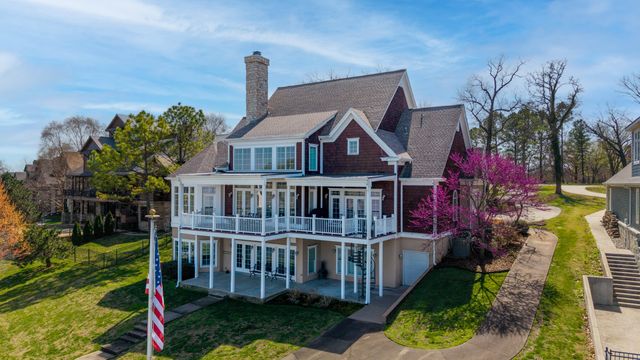 59406 E 288 Place, Grove, OK 74344