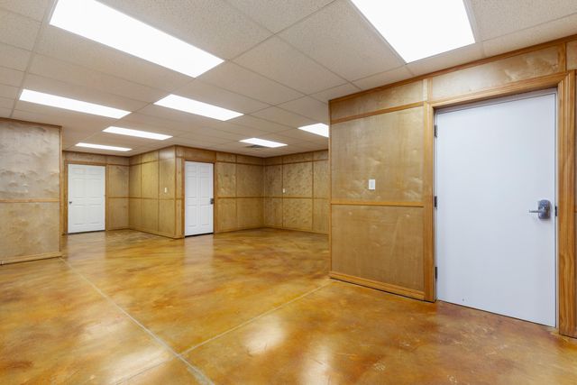 59406 E 288 Place, Grove, OK 74344