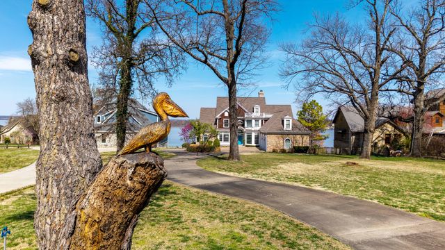 59406 E 288 Place, Grove, OK 74344