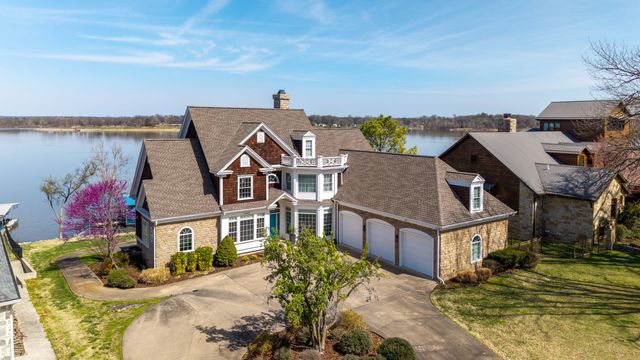 59406 E 288 Place, Grove, OK 74344