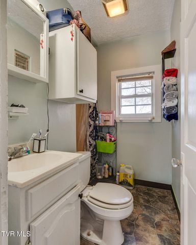 508 South Roan Street, Elizabethton, TN 37643