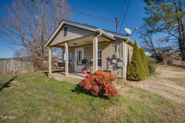 508 South Roan Street, Elizabethton, TN 37643