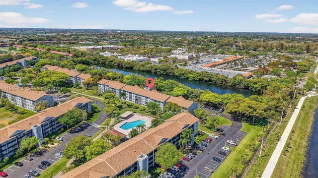 12500 SW 5th Ct 109M, Pembroke Pines, FL 33027