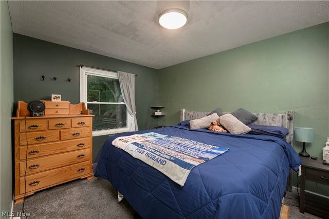 5428 Glenhill Avenue NE, Canton, OH 44705