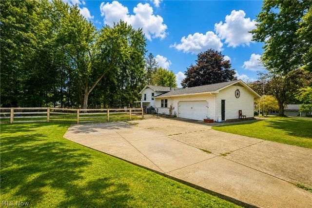5428 Glenhill Avenue NE, Canton, OH 44705
