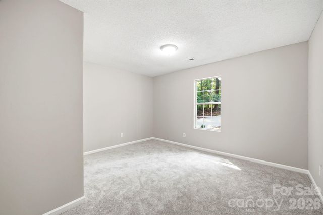 6324 Grove Park Boulevard, Charlotte, NC 28215