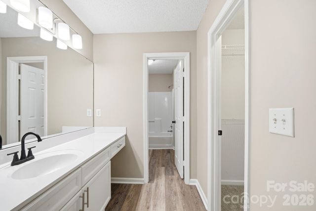 6324 Grove Park Boulevard, Charlotte, NC 28215