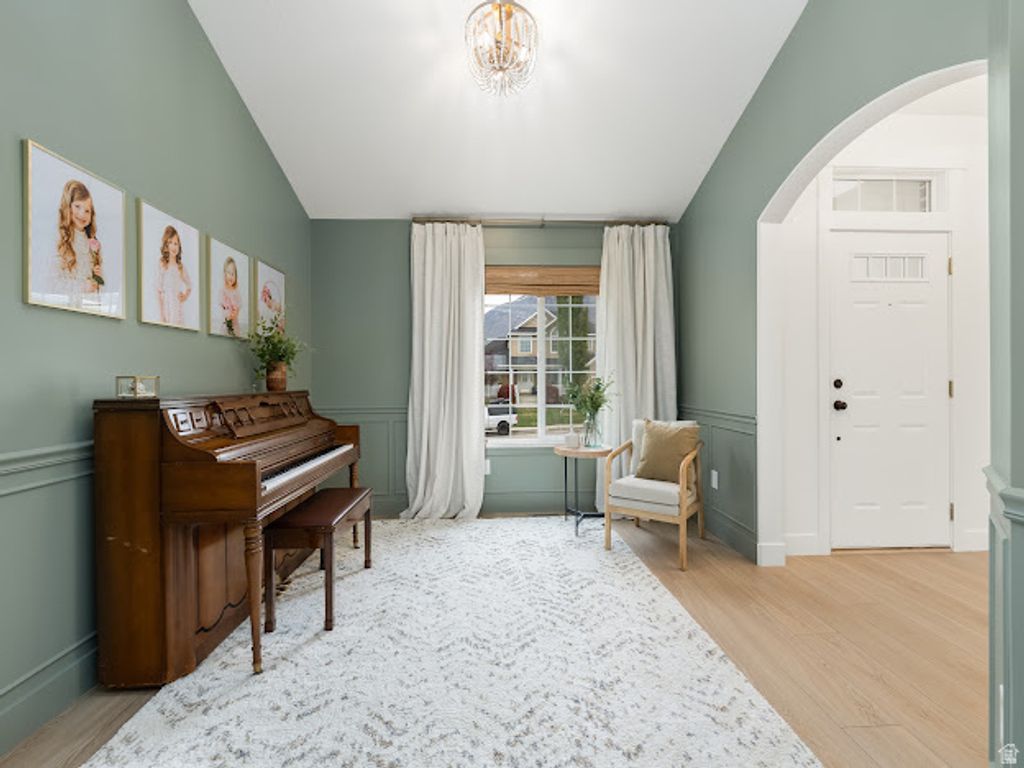 Image 10 of property listing at 341 W 600 N, Lindon, UT 84042