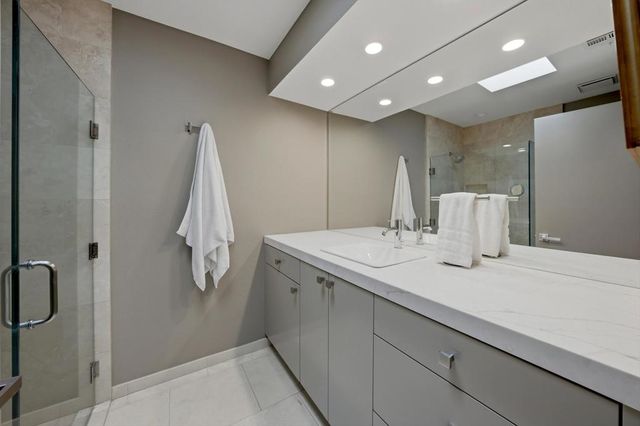 3 Barnard Court, Rancho Mirage, CA 92270