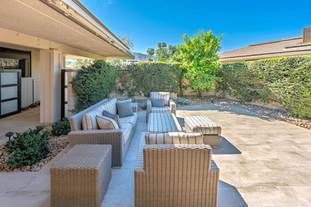 3 Barnard Court, Rancho Mirage, CA 92270