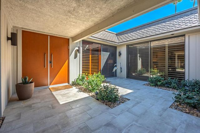 3 Barnard Court, Rancho Mirage, CA 92270