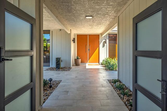 3 Barnard Court, Rancho Mirage, CA 92270