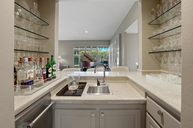 3 Barnard Court, Rancho Mirage, CA 92270