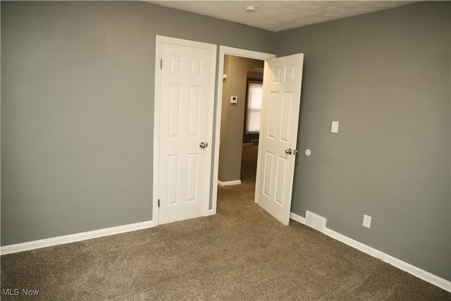 1008 Woodview Road, Cleveland Heights, OH 44121