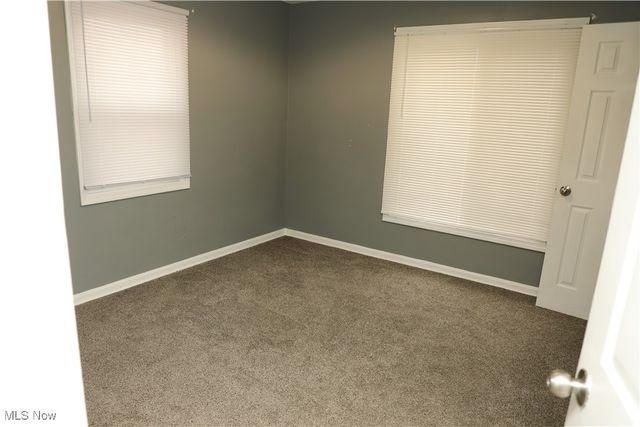 1008 Woodview Road, Cleveland Heights, OH 44121