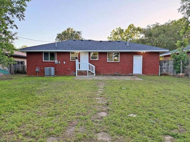 1405 Rickey Road, Shawnee, OK 74801