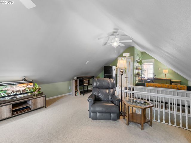 1931 Ne 92ND Ave, Portland, OR 97220