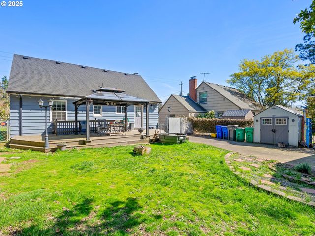 1931 Ne 92ND Ave, Portland, OR 97220