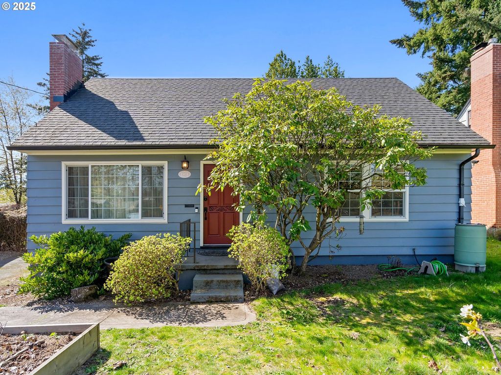1931 Ne 92ND Ave, Portland, OR 97220