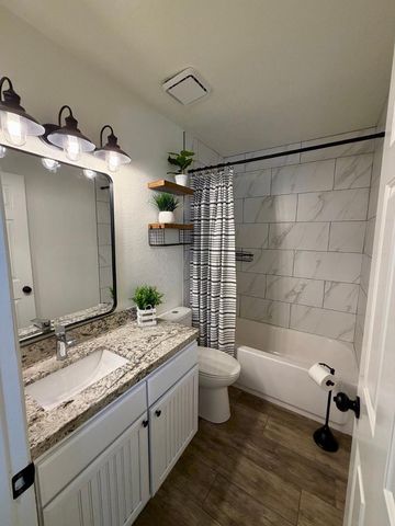 3761 E Dulciana Avenue, Mesa, AZ 85206