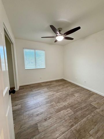 3761 E Dulciana Avenue, Mesa, AZ 85206