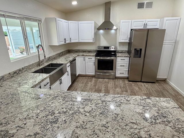 3761 E Dulciana Avenue, Mesa, AZ 85206