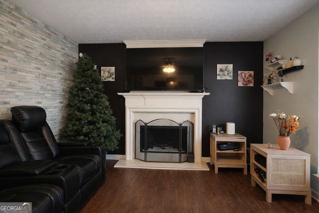 8408 Willows Way, Riverdale, GA 30274