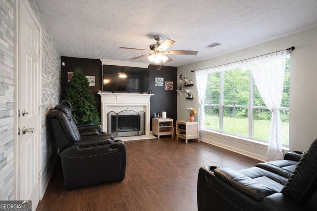 8408 Willows Way, Riverdale, GA 30274