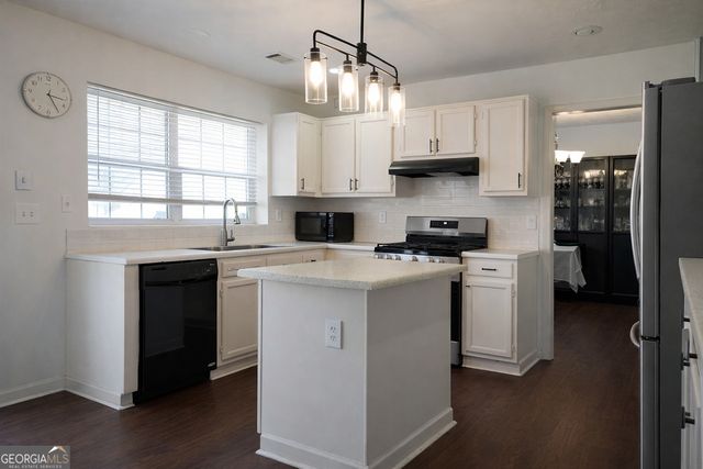 8408 Willows Way, Riverdale, GA 30274