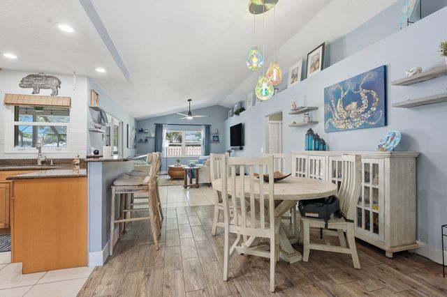 5100 9th Street, Vero Beach, FL 32966