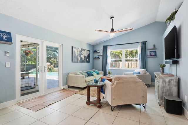 5100 9th Street, Vero Beach, FL 32966