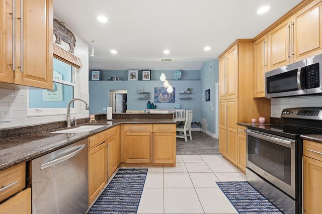 5100 9th Street, Vero Beach, FL 32966