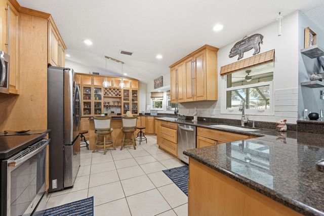 5100 9th Street, Vero Beach, FL 32966