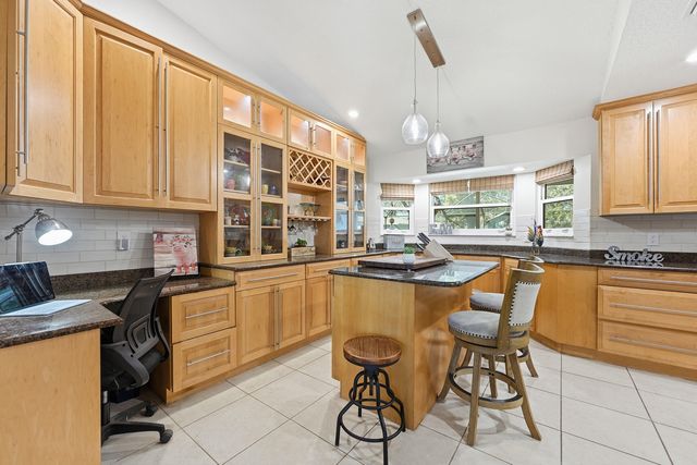 5100 9th Street, Vero Beach, FL 32966