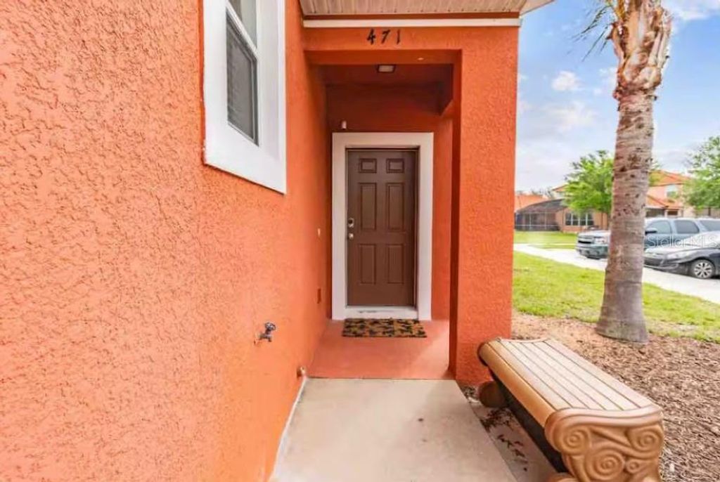 471 LAS FUENTES DRIVE, Kissimmee, FL 34746