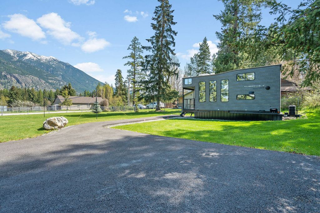 1100 Mooring Road, Columbia Falls, MT 59912 photo 79
