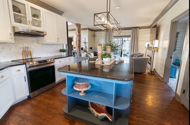 2696 Barfield Rd, Murfreesboro, TN 37128