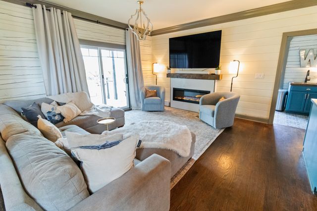 2696 Barfield Rd, Murfreesboro, TN 37128