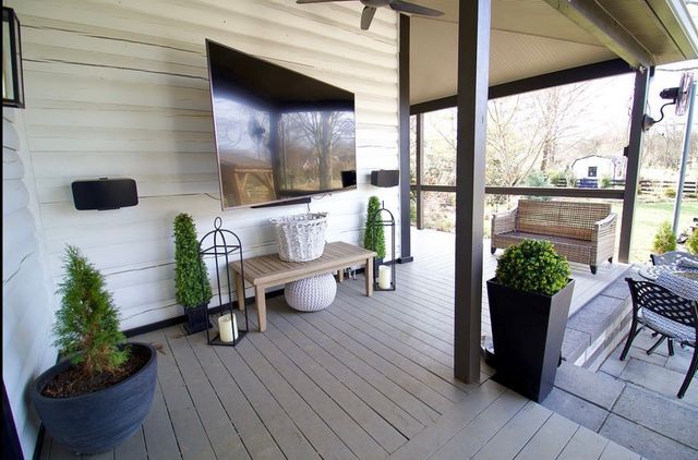 2696 Barfield Rd, Murfreesboro, TN 37128