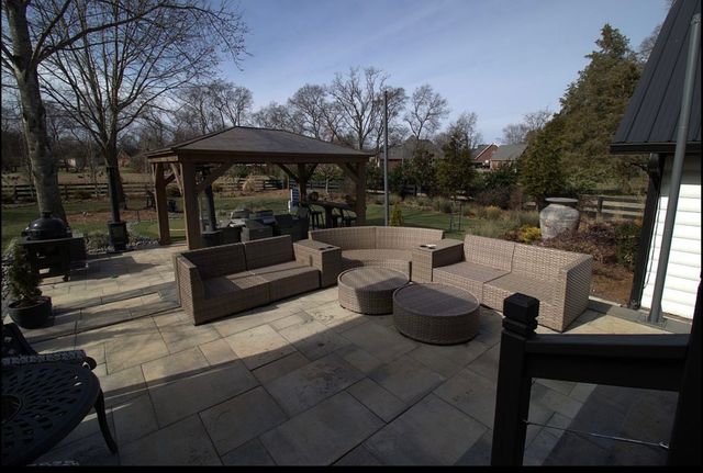 2696 Barfield Rd, Murfreesboro, TN 37128