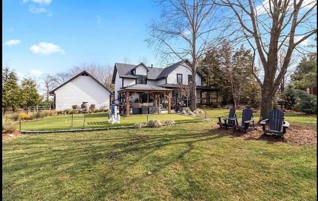 2696 Barfield Rd, Murfreesboro, TN 37128