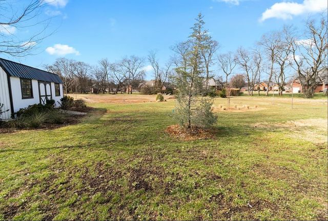 2696 Barfield Rd, Murfreesboro, TN 37128