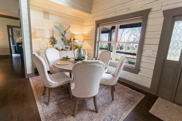 2696 Barfield Rd, Murfreesboro, TN 37128