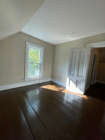 1957 Memorial Drive, St. Johnsbury, VT 05819