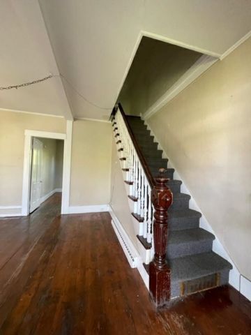 1957 Memorial Drive, St. Johnsbury, VT 05819