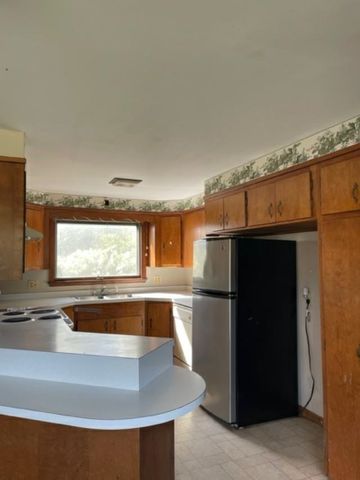 1957 Memorial Drive, St. Johnsbury, VT 05819