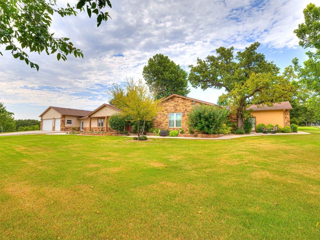 2264 County Road 1350, Blanchard, OK 73010