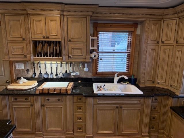 129 E Victoria Drive, Northlake, IL 60164