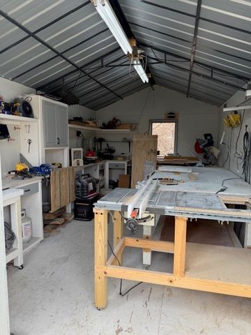 129 E Victoria Drive, Northlake, IL 60164