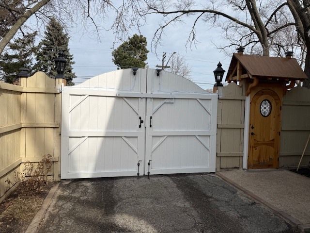 129 E Victoria Drive, Northlake, IL 60164